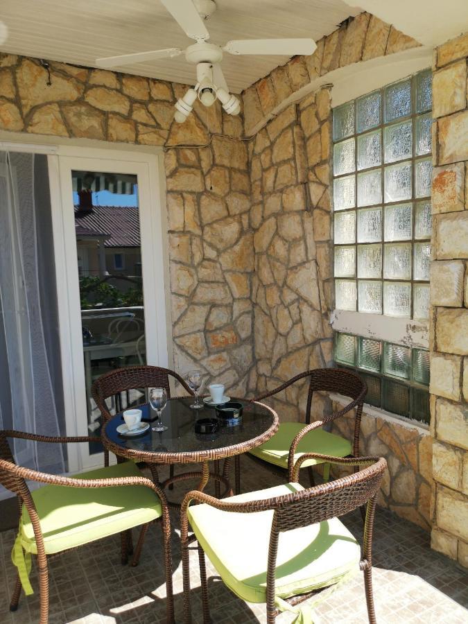 Apartments With A Parking Space Banjol, Rab - 5071 Exterior foto